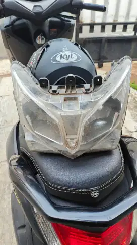 Headlamp vario 125 old