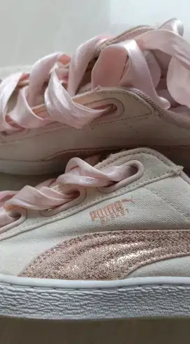 Dijual Cepat!! Sepatu Puma Basket Pink, Sz 40 di tag, Sz 41 bisa pakai