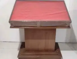 Meja Kayu Mimbar Alas Karpet