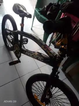 Sepeda BMX pacific