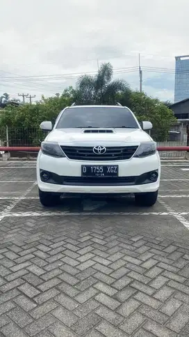 FORTUNER 2.4  G AT TRD 2012