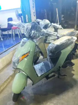 SEPEDA LISTRIK UWINFLY D70
