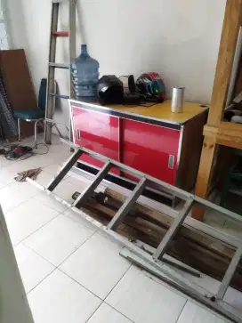 Meja kasir cafe dll kokoh