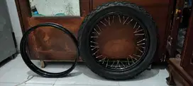 WTS VELG ORI DEPAN BELAKANG COPOTAN W175 (HANYA VELG, BAN TIDAK)