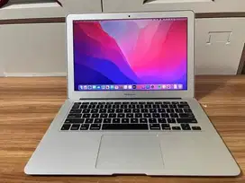 Macbook Air 13 in 2015 i5 8 128gb