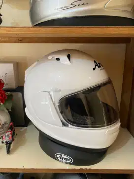 ARAI ASTRAL X WHITE