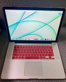 Macbook Pro 15 In 2014 i7 16 / 128gb