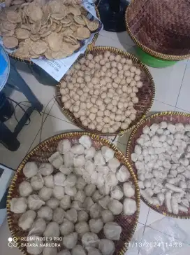 Produsen Pempek Palembang nian