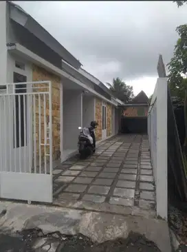 Dijual segera kost sleman murah