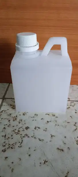 Jerigen 500 ml lengkap dengan segel