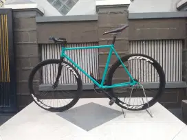 Sepeda fixie klasik