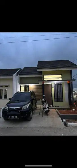 DISEWAKAN RUMAH KOMERSIL BANGUNAN BARU