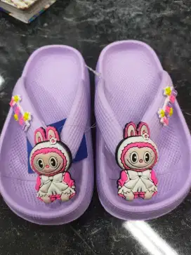 Sandal Labubu anak  perempuan