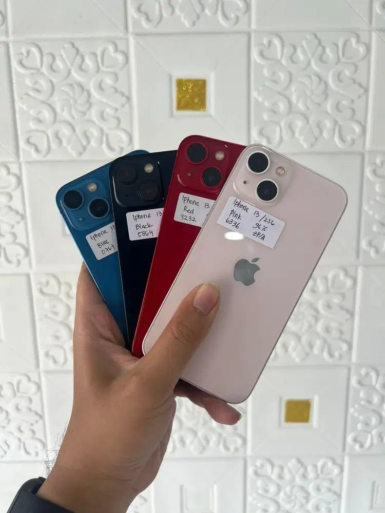 iPhone 13 ex-iBox (Bisa Kredit)
