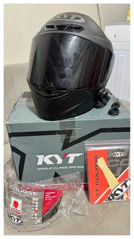 JUAL CEPAT HELM KYT TT-COURSE + IC ZACRO