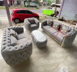 2 Set Kursi Tamu : Sofa Turki Dan Sofa Beranak