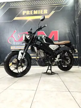 YAMAHA XSR 155cc 2021 odo 7rb like New. Anugerah Motor rungkut tengah