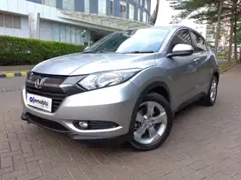 Promo Year End Sale !! Honda HRV 1.5 S Bensin-AT 2016 7XB