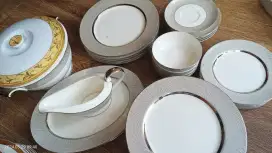 Set piring peralatan makan narumi bone china platinum diamond