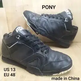 Sepatu P0NY size 48. Kulit