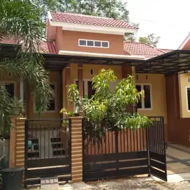 Murah dijual rumah siap pakai ungaran lokasi strategis akses lebar