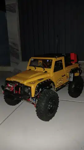 RC Adventure crawler MND90