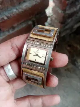 Jam tangan Guess Ori