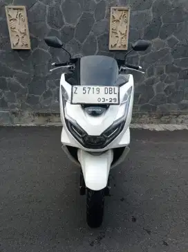 PCX 160 2024. Pajak ON. Like New. KM Low. Mulus. Ori. Cash/Kredit/TT