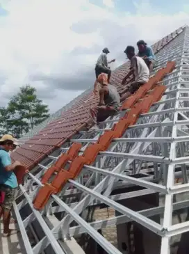Tukang Bangunan