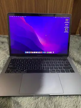 Macbook Pro 13 In 2017 Non Touchbar 16 / 500gb