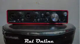 Soundcard Focusrite 2i4 murah