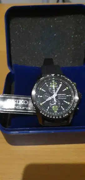 Jam tangan Seiko Sportura, Chronograph