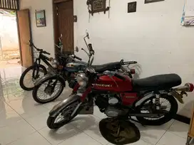 Suzuki A100 dan yamaha Rs100