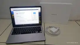 Macbook Air M1 8/256 CPO Istimewa