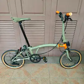 BROMPTON EXPLORE V1 Mulus komplit Accessories nya masih baru