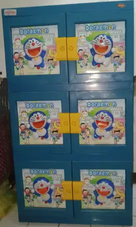 Lemari Doraemon bongkar pasang