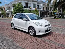 Yaris Bakpao E matic 2013 (bs kredit)