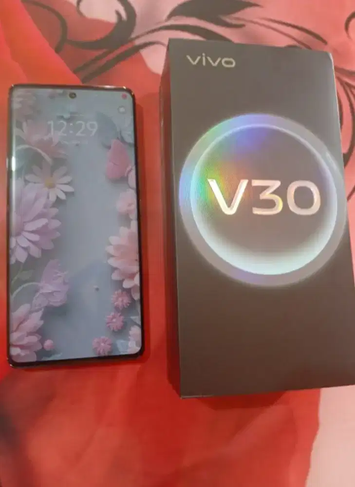 Vivo V30 12/512GB Black. NFC 5G Like New|No Minus|Lengkap Ori