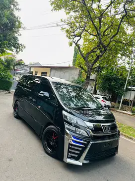 Toyota Vellfire Z CBU Up 2022 Ganteng mewah