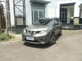 Like New - NISSAN XTRAIL 2.5 BENSIN A/T 2015 ABU