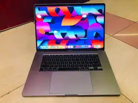 Macbook Pro 16 in 2019 i9 32 1tb