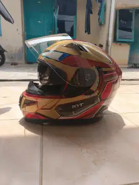 Mulus Seperti baru KYT Iron Man Full Face