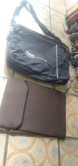 Se psg tas serba guna berkualitas utk ke kantor dll kond mls luar dlm.