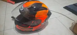 DI JUAL HELM KYT RC7