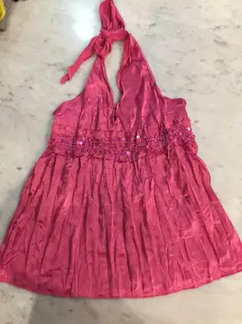 Atasan cocok untuk pakai blazer