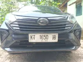 Di jual mobil bagus untuk keluarga ya gan sangat irit dan nyaman.