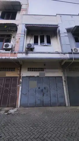 Dijual Townhouse Siap Huni Di Komplek Bandar Selamat