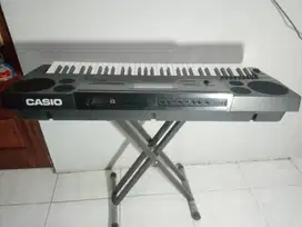 Electronic Keyboard Casio CTK-7200 Seperti baru