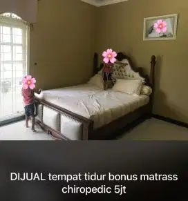 Dijual tempat tidur jati + kasur, lemari jati, meja rias jati