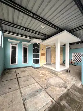 Rumah Halaman Luas dekat Kampus UII Jalan Kaliurang